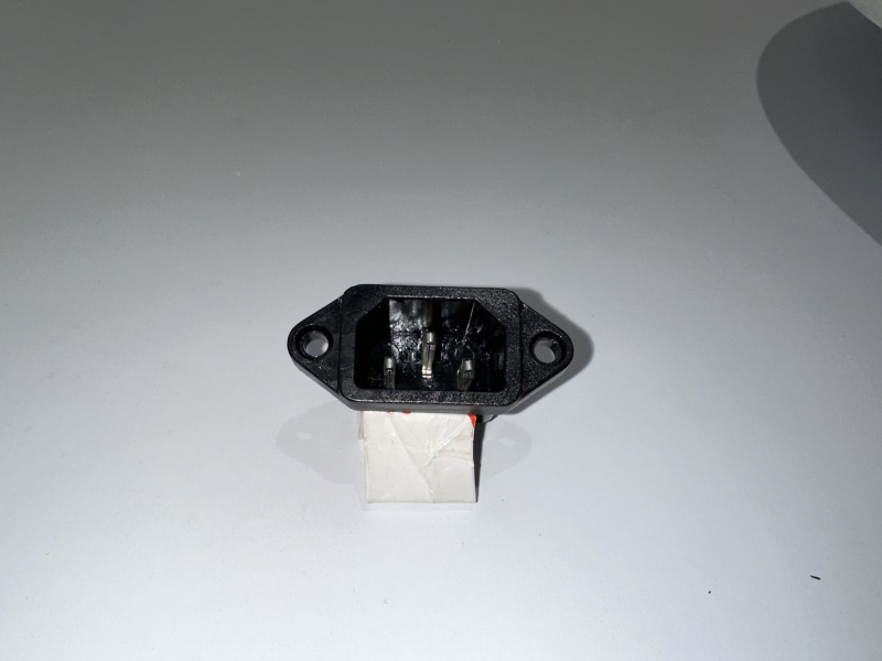 Elektromos Kerékpár Alkatrész: Töltőajzat Műszerajzatos (Három Függőleges)