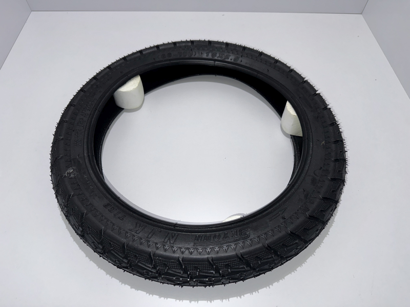 Elektromos Kerékpár Alkatrész: Külső Gumiköpeny 16 x 2.50